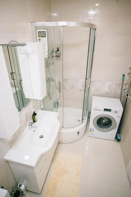 Apartment On Stefanyka 11 Lviv 0*,